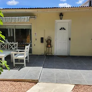 Maison Jardin Et Parking Gratuit - 10 Min De L'aeroport - Metro 14 - Arrivee Autonome Appartamento Orly