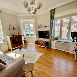 https://apartament-w-kamienicy-old-town.gdanskhotel.org